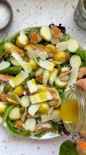 Salata de macrou cu maioneza si usturoi 