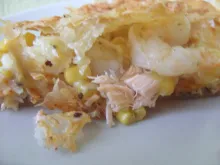 Placinta de somon cu creveti si cascaval